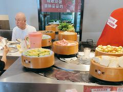 -龍歌自助小火锅(市南金茂湾店)