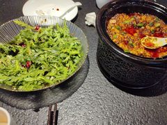 -万重锦·人文川菜馆(骡马市店)