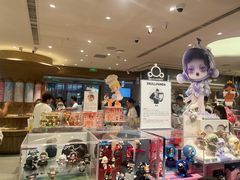 -泡泡玛特POPMART(国金街店)