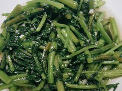 -宴小馆·小海鲜青岛菜(五四广场店)