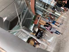 -东荟城名店仓