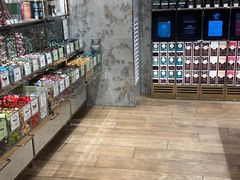 -VENCHI 闻绮(广州太古汇店)