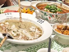 -渔语鱼新川菜Bistro(万象天地店)