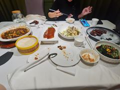 -贝勒爷·酥不腻烤鸭