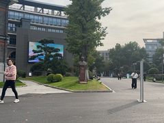 -金陵中学(河西分校)