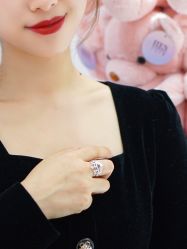 -五洲金行FIDIMO(五洲黄金大厦店)