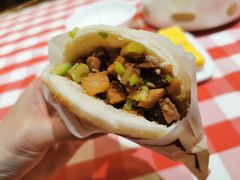 酥皮肉夹馍-西贝莜面村(万象天地店)