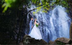 -巴黎婚纱摄影工作室