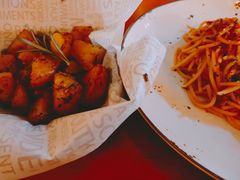 招牌脆皮田园烤鸡配香草土豆-HIB HUB公社(解放西路店)