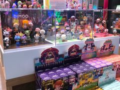 -泡泡玛特POPMART(杭州乐堤港店)