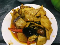 -华中科技大学百景园(三楼酒店)