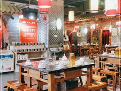 大堂-守艺人老火锅