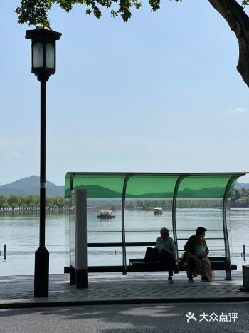 杭州旅行｜北山街的岁月静好不一样的西湖