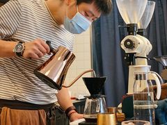 -Be Lived Cafe比例咖啡(摩天轮店)