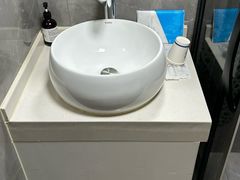 -花居酒店(苏州高教区尹山湖地铁站店)