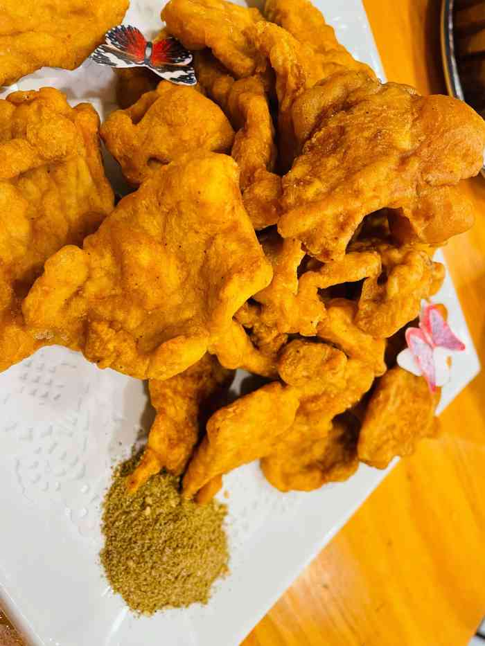 元和饭店(迎春街店)-"他家菜一直很好吃,菜量大,服务也很好.