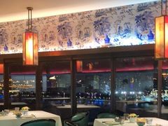 -悦江(梅奔中心店)