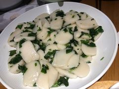 荠菜炒年糕-南小馆(迪士尼小镇店)