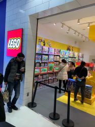 -乐高授权专卖店(朝阳大悦城店)