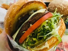 -The Habit Burger Grill 哈比特汉堡(复兴soho店)
