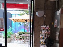 -必胜客(上海华谊新所店)