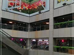 -百荣世贸商城