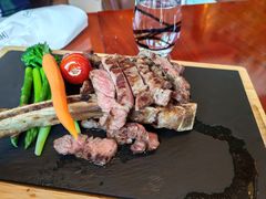 -东西风牛排馆周末烧烤自助(首都机场希尔顿店)