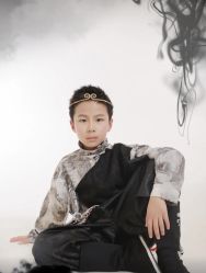 -雅尼·亚米儿童摄影美学馆(汉阳店)
