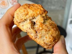 全麦核桃司康-Cycle&Cycle Artisan(天目里店)