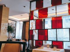 -紫东阁酒楼·中餐厅(东方广场假日酒店)