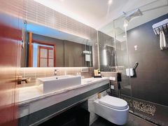 客房卫生间-成都绿洲大酒店(春熙路太古里店)