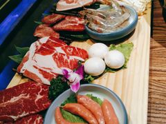 -明洞阿姨·韩式酱蟹烤肉·创意料理(三元桥店)