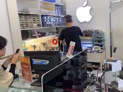-修卜凡二手严选店·手机维修·回收租赁(川沙地铁站店)