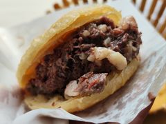 精品火烧-闫家驴肉老店(华电一校店)