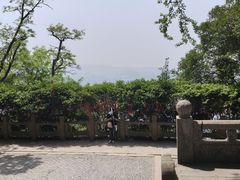 -灵岩山风景区