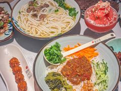 -鑫花溪牛肉米粉(凤凰街创始总店)