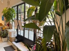 -Fridi Patisserie Cafe