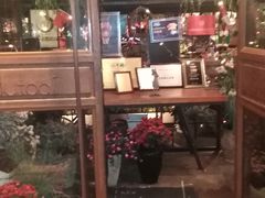 -胡桃里音乐餐厅(陶溪川店)(川湘赣菜·世界百大酒庄直供红酒·音乐表演)