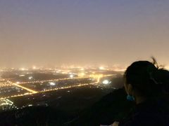 -鬼笑石后山停车场