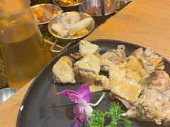 -一朵菌·野生菌探索家火锅(南亚店)