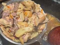 -蘑界·野生菌火锅(深业上城店)