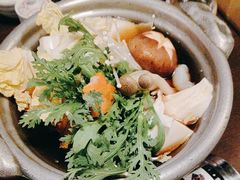 -万岛日本料理铁板烧(万泰国际店)