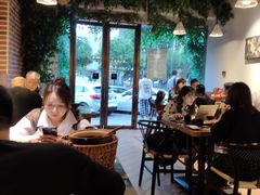 大堂-潮十三潮汕砂锅粥(高新四路大都荟店)