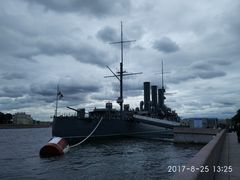 -阿芙乐尔号巡洋舰