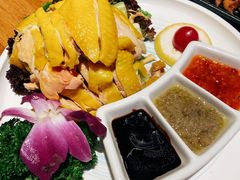 -暹罗酒肆泰餐厅酒吧