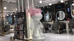 -5M HAIR SALON