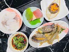 -淡尾·海鲜自助概念餐厅(虹桥南丰城店)