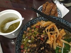 -东门七爷螺蛳粉(浦东店)