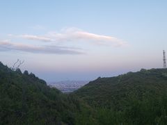 -鬼笑石后山停车场