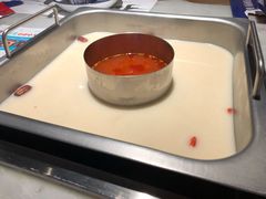 -尚尚仙·酸汤猪手·猪肚鸡火锅(华联万柳购物中心店)